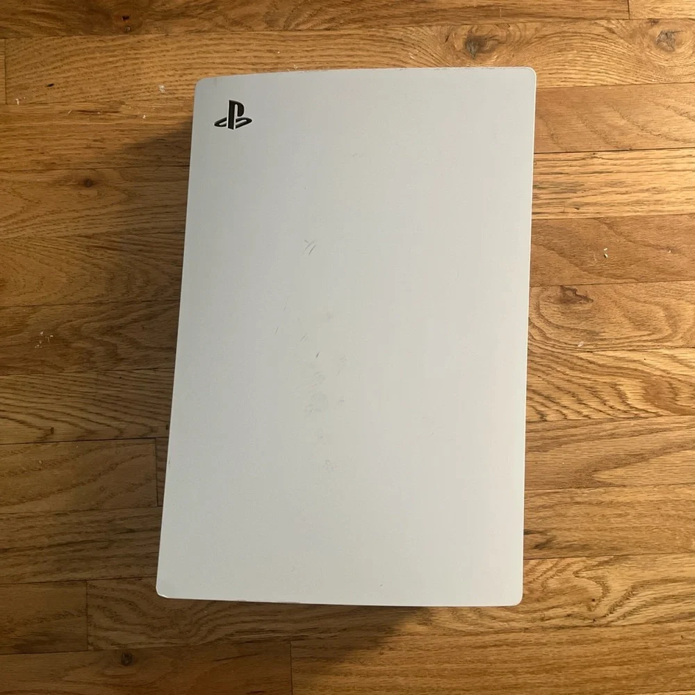 Sony PlayStation 4 Slim Console - White